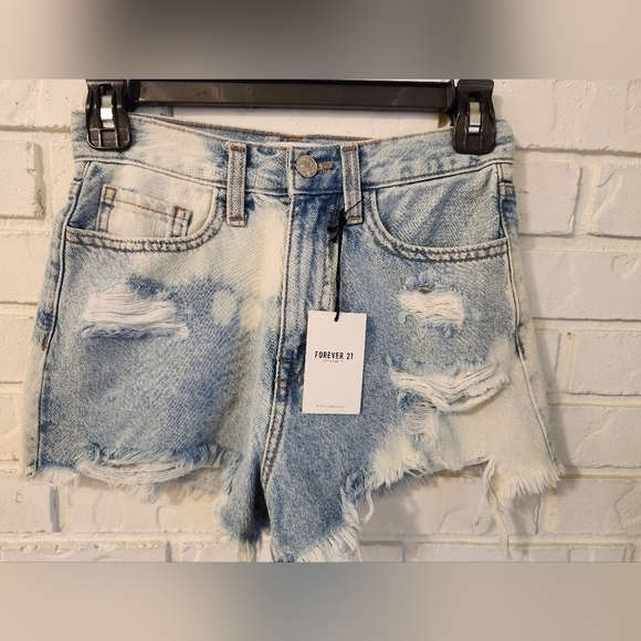 Forever 21 Jean Shorts - Picture 2 of 4